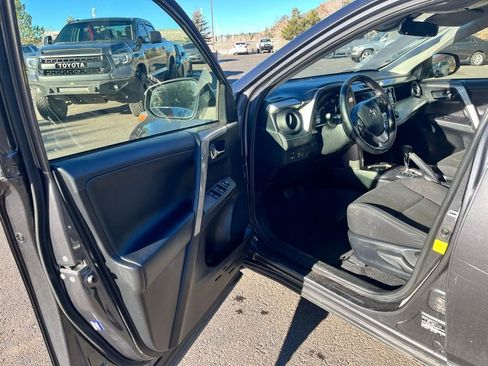 Used 2018 Toyota RAV4 XLE image 11