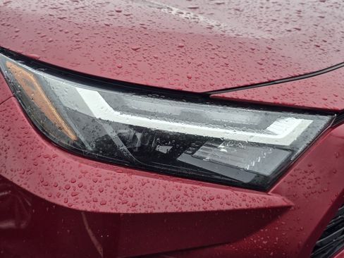 Used 2024 Toyota RAV4 LE AWD/4WD image 21