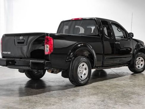 Used 2019 Nissan Frontier S image 10