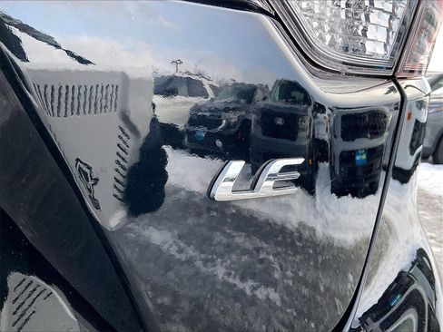 Used 2023 Toyota Corolla LE image 26