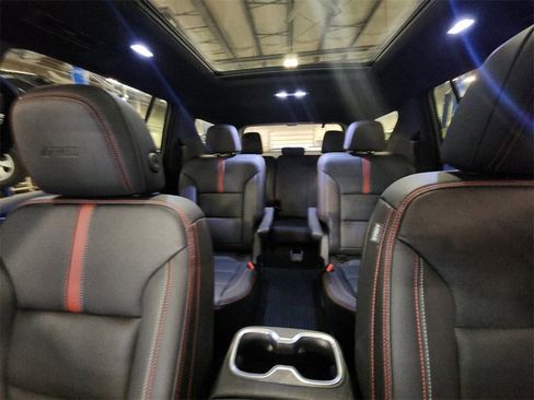 Certified 2024 Chevrolet Traverse RS w/ LPO, Floor Liner Package image 34