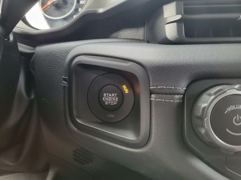 New 2025 Jeep Wrangler Unlimited Sahara w/ Safety Group AWD/4WD image 14