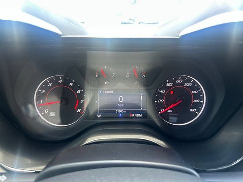 Used 2019 Chevrolet Camaro LT w/ RS Package RWD image 5