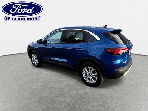 Used 2023 Ford Escape Active AWD/4WD image 6