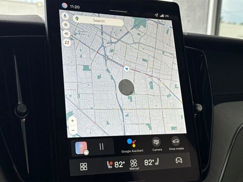 New 2026 Volvo XC60 B5 Ultra w/ Protection Package Premier image 18