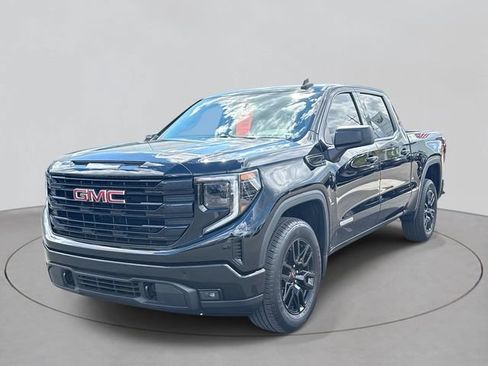 Used 2024 GMC Sierra 1500 Elevation AWD/4WD image 2