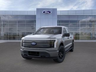 New 2025 Ford F150 Lightning XLT video 2