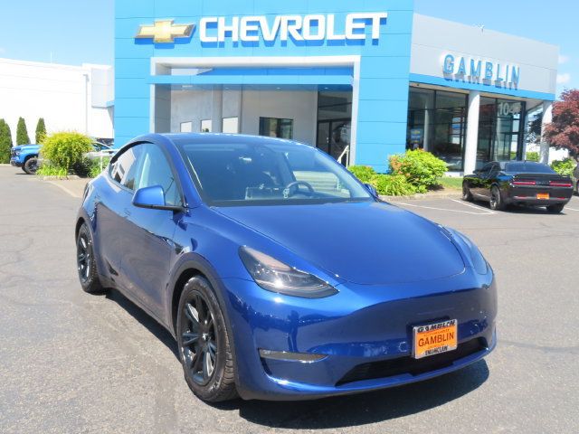 Used 2022 Tesla Model Y Long Range AWD/4WD image 1