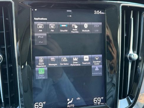 Used 2020 Volvo S60 T5 Momentum FWD image 36