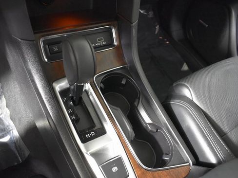 Used 2023 Subaru Ascent Touring image 28