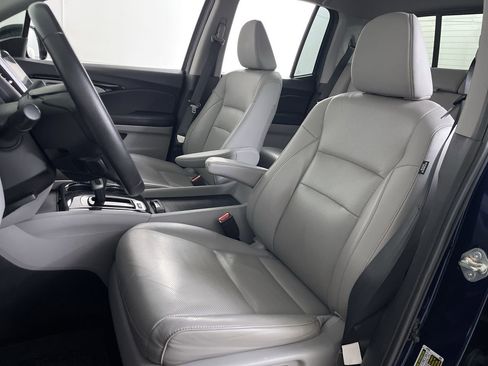 Used 2018 Honda Ridgeline RTL-E image 12