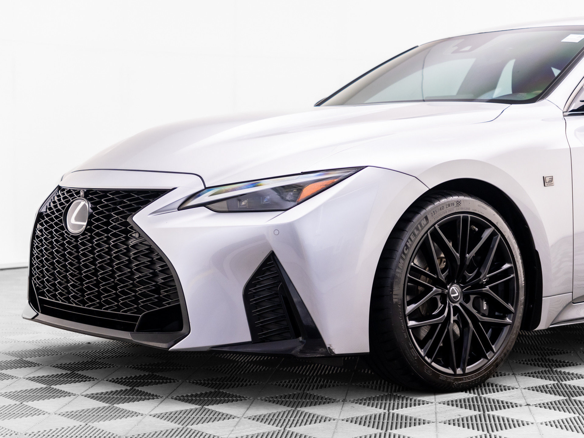 Used 2022 Lexus IS 500 RWD image 36