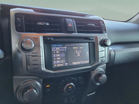 Used 2018 Toyota 4Runner SR5 image 11