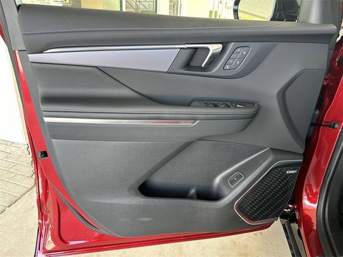 New 2025 Buick Enclave Sport Touring w/ Power Package image 10