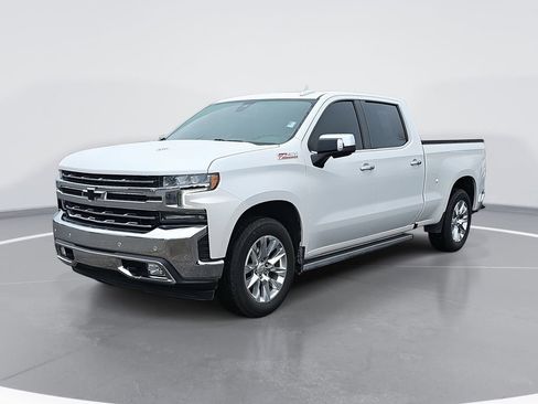 Used 2022 Chevrolet Silverado 1500 LTZ w/ LTZ Premium Package image 9