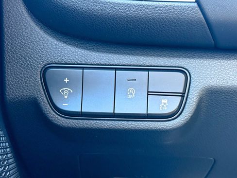 Certified 2024 Kia Seltos EX image 29