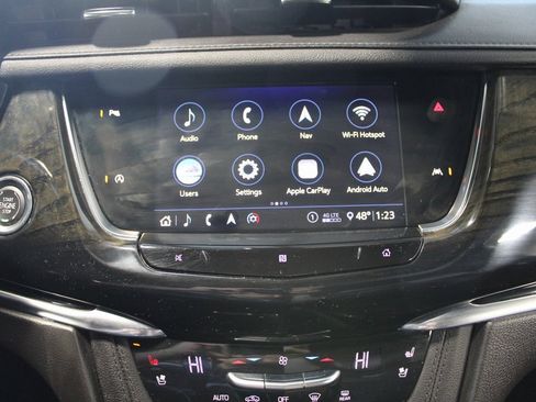 Used 2020 Cadillac XT6 Premium Luxury image 35