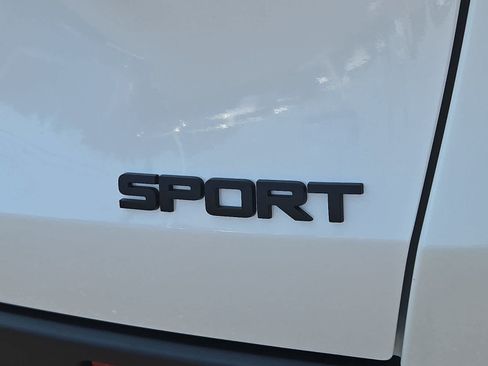 Certified 2026 Honda HR-V Sport image 31