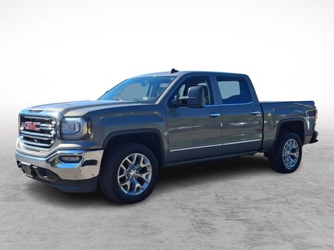 Used 2017 GMC Sierra 1500 SLT w/ SLT Premium Package image 2