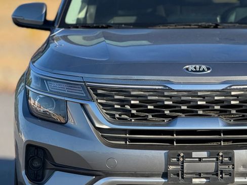 Used 2021 Kia Seltos S image 11