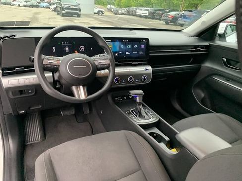 Used 2024 Hyundai Kona SE AWD/4WD image 18