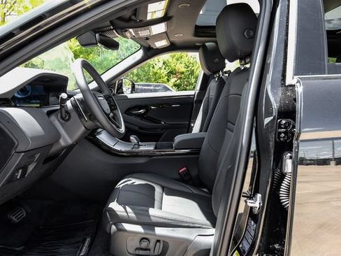 New 2026 Land Rover Range Rover Evoque S AWD/4WD image 3