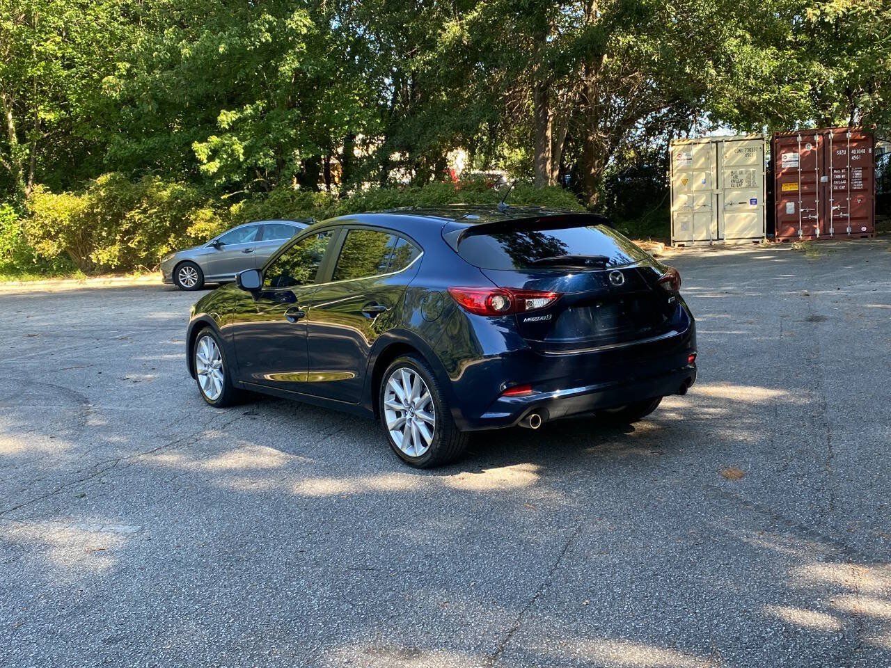 Used 2017 MAZDA MAZDA3 Touring FWD image 7