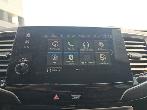 Used 2019 Honda Pilot Touring image 37
