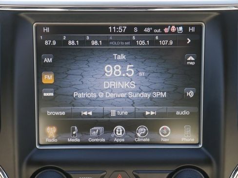 Used 2016 Jeep Grand Cherokee Overland w/ Advanced Technology Group image 18