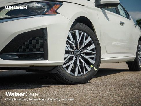New 2025 Nissan Altima 2.5 SV w/ SV Premium Package image 6