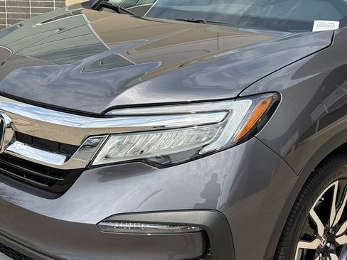 Used 2019 Honda Pilot Touring image 6