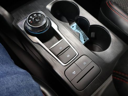 Used 2024 Ford Escape ST-Line image 29