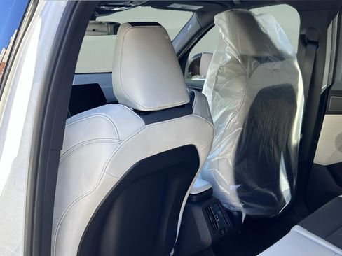 Used 2026 BMW X1 xDrive28i w/ M Sport Package image 28