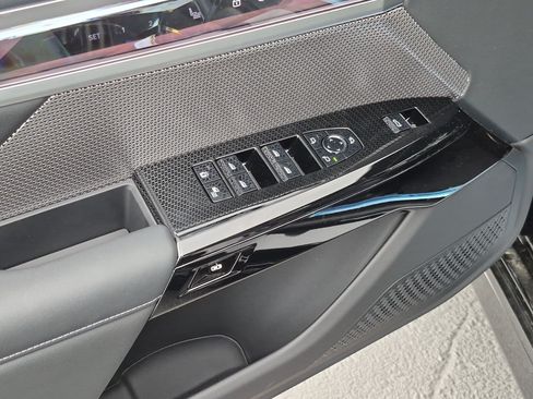 New 2026 BMW i7 eDrive50 w/ M Sport Package RWD image 15