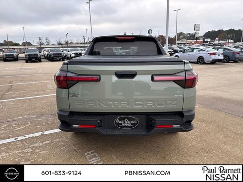 Used 2023 Hyundai Santa Cruz SEL image 14