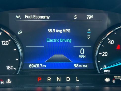 Used 2021 Ford Escape SE AWD/4WD image 19