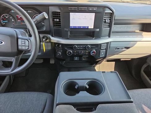 Used 2024 Ford F250 XL w/ STX Appearance Package AWD/4WD image 39
