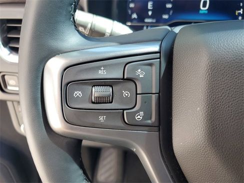 Used 2024 Chevrolet Tahoe Z71 w/ Luxury Package image 22