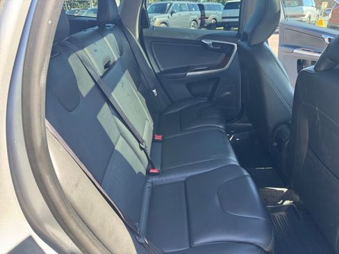 Used 2017 Volvo XC60 T6 Inscription w/ Preferred Option Package AWD/4WD image 24