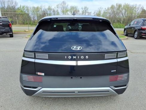Used 2023 Hyundai Ioniq 5 SE image 16