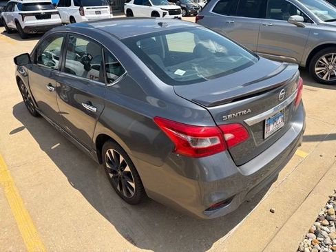 Used 2016 Nissan Sentra SR FWD image 4