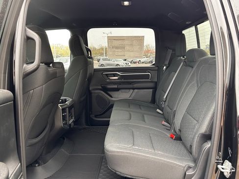 New 2026 RAM 1500 Big Horn AWD/4WD image 14