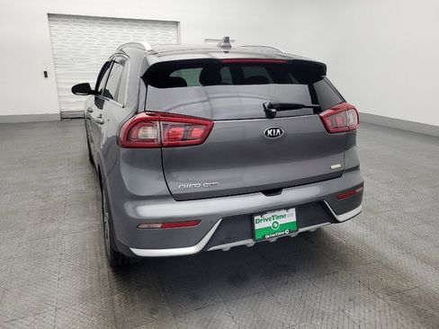 Used 2017 Kia Niro Touring w/ Advanced Technology Package image 6