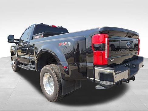 Used 2024 Ford F350 XLT AWD/4WD image 11