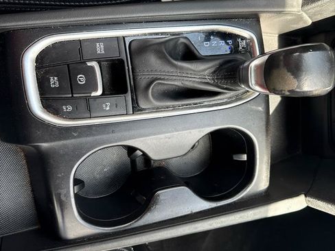Used 2019 Hyundai Santa Fe Limited FWD image 43