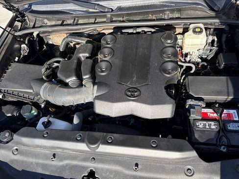 Used 2022 Toyota 4Runner Limited image 28