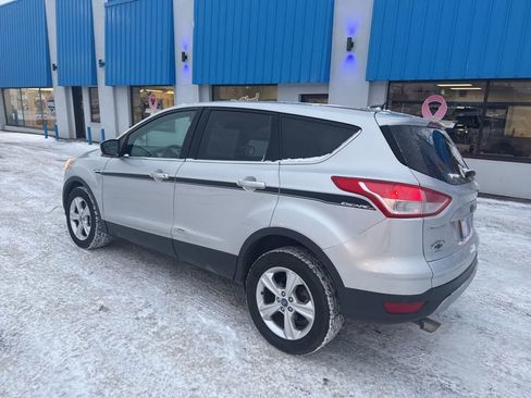 Used 2014 Ford Escape SE image 12