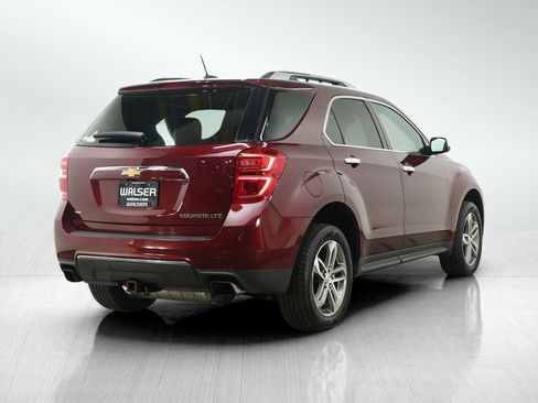 Used 2016 Chevrolet Equinox LTZ w/ Enhanced Convenience Package image 5