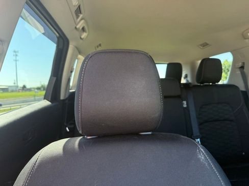 Used 2023 Nissan Pathfinder SV AWD/4WD image 31