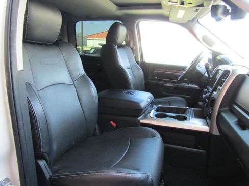 Used 2017 RAM 2500 Laramie w/ Protection Group image 12